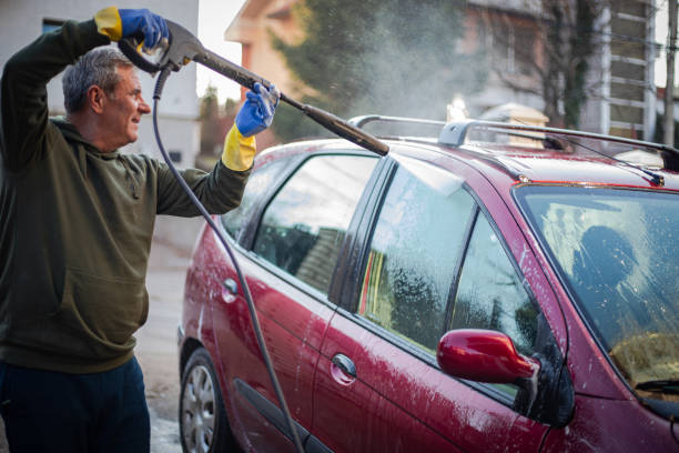Best Deck Cleaning Services  in Wellston, MO